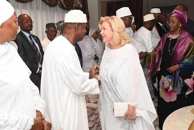 La Première Dame, Madame Dominique Ouattara, lors d'une rencontre officielle en Côte d’Ivoire.