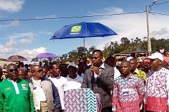 Côte d’Ivoire : Journée d’hommage au président de la République à Santa (département de Biankouma)/ Dely Mamadou Invite ses parents à faire Bloque autour d’ADO.