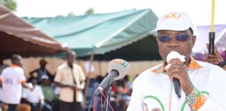 Côte d’Ivoire:Yakassé Attobrou ; le ministre Joseph Séka Séka dermande à ses parents de voter le Président Ouattara par « 1 coup KO »