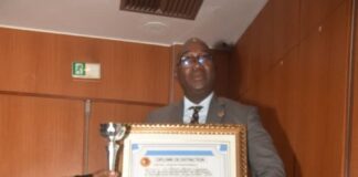 Zone Uemoa : Reconnaissance du mérite/ L’ivoirien Gustave Aboua, distingué meilleur administrateur des Stratégies du Développement durable