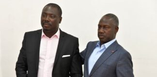 CÔTE D’IVOIRE : TRANSHUMANCE 𝐏𝐎𝐋𝐈𝐓𝐈𝐐𝐔𝐄 DANS LE MORONOU / ELU INDEPENDANT, L’HONORABLE KOUAKOU DAPA KOSSONOU DEPOSE SES VALISES AU RHDP