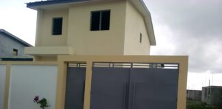 Côte d’Ivoire : Loterie nationale/ Un gagnant reçoit une villa de 50 millions et une dotation en assurance