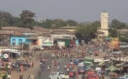 Côte d’Ivoire : Échauffourées entre chauffeurs de taxi-motos et la Police à Bouaké