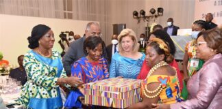 Côte d’Ivoire : Déjeuner d’hommage / La Première Dame Dominique Ouattara loue les mérites de la grande chancelière Henriette Dagri Diabaté