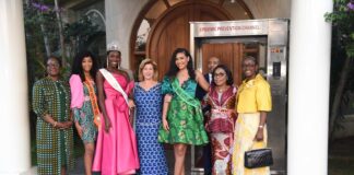 Côte d’Ivoire / Après avoir reçu Miss Olivia Yacé et ses dauphines Madame Dominique Ouattara : « Je crois qu’Olivia à toutes les qualités pour être Miss Monde »