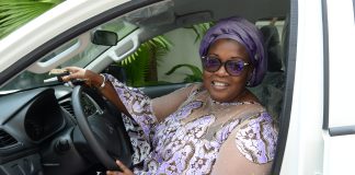 Côte d’Ivoire : Lutte contre le travail des enfants/ Le CNS remet des véhicules aux directeurs des 3 centres d’accueil