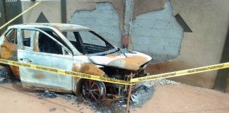 Côte d’Ivoire : Mystérieux incendies de véhicules à Bouna/ La Ministre Nialé Kaba et des cadres sensibilisent les populations et apportent leur compassion aux victimes