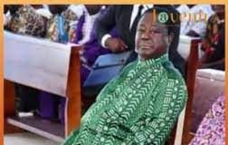 Côte d’Ivoire : Messe anniversaire de Félix Houphouët Boigny à la Cathédrale Saint-Paul du Plateau/ Le Président Bédié a eu un malaise vagal et se porte bien