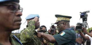 Côte d’Ivoire : Cérémonie de décoration/ L’armée honore les 49 soldats et les casques bleus ivoiriens rentrés du Mali