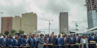 District d’Abidjan: le Président Alassane Ouattara met officiellement en service le 5ème Pont Pont reliant Cocody et Plateau