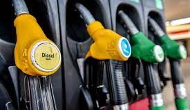 Côte d’Ivoire : A compter du 1er octobre 2023 le prix du litre de Super passe de 815 à 875 FCFA et celui du Gasoil de 655 à 715 FCFA, soit une hausse de 60 FCFA