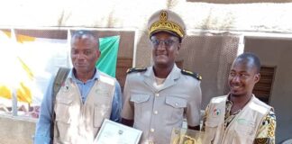 Côte d’Ivoire : Développement communautaire/ L’ONG « Les Flamboyants » présente son prix d’excellence 2023 au Maire de tehini