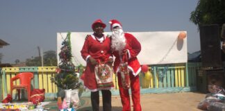 District des Montagnes/Région de Guémon : Le festival Badjouhonan offre une Noël inoubliable aux enfants, nourrices et veuves à Tiény-Séably