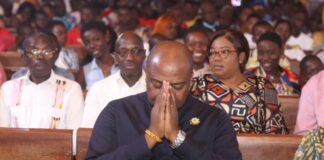 Côte d’Ivoire : Noël 2023 à Daoukro / L’Hommage du Député Akoto Olovier et de l’Eglise Catholique à feu le Président Bédié