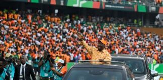 Côte d’Ivoire : Cérémonie d’ouverture de la CAN 2023/ Alassane Ouattara félicite les Premiers Ministre Mambé et Achi Patrick pour l’organisation