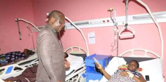 Côte d’Ivoire / Réveillon de Noël : Le ministre de la santé a sillonné plusieurs hôpitaux
