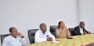 Côte d’Ivoire : Pénurie de viande de bœuf sur le marché sur e marché de Toumodi / Autorités, éleveurs et bouchers se concertent autour de la fixation des prix Autorités, éleveurs et bouchers discutent du marché de la viande de bœuf à Toumodi.