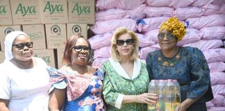 Côte d’Ivoire : Carême chrétien/ La Première Dame, Madame Dominique Ouattara offre 130 millions de FCFA de vivres pour soutenir les familles chrétiennes
