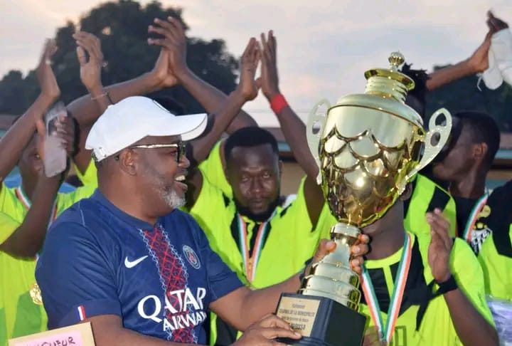 Côte d’Ivoire : 11eme édition du Tournoi de la Municipalité de Toumodi/ Le Maire Koné Idrissa exhorte les athlètes et la population à la culture de la cohésion sociale et de la paix.