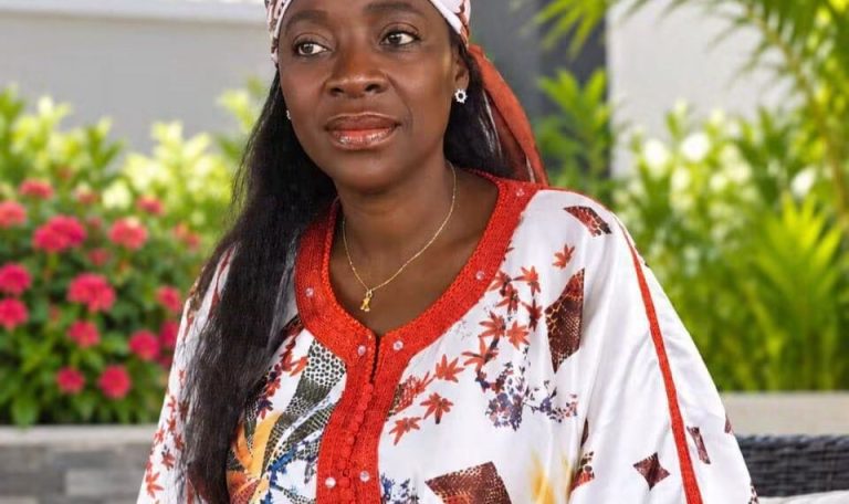 Côte d’Ivoire : Accusations diffusées sur les réseaux sociaux/ Qui en veut à l’artiste Ama Hélène ?
